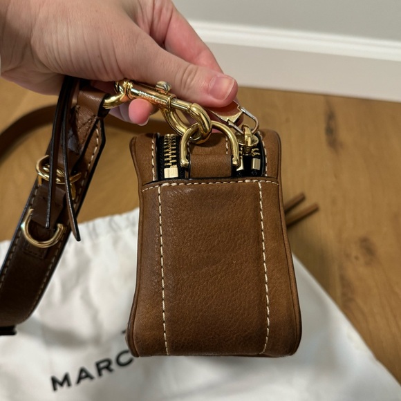 Marc Jacobs The Softshot 21 Suede Camera Bag - Picture 11 of 16